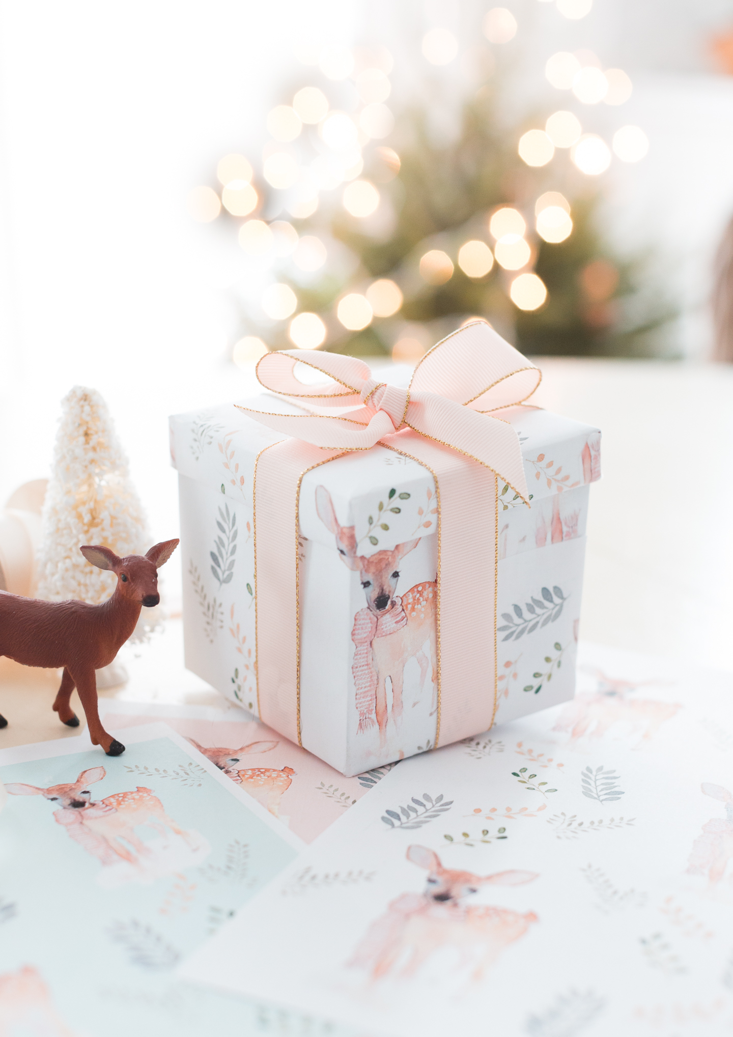 Make Your Own Wrapping Paper - Happy Happy Nester