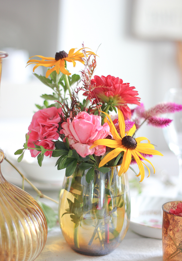 Late Summer Vintage Tablescape #thriftshopday