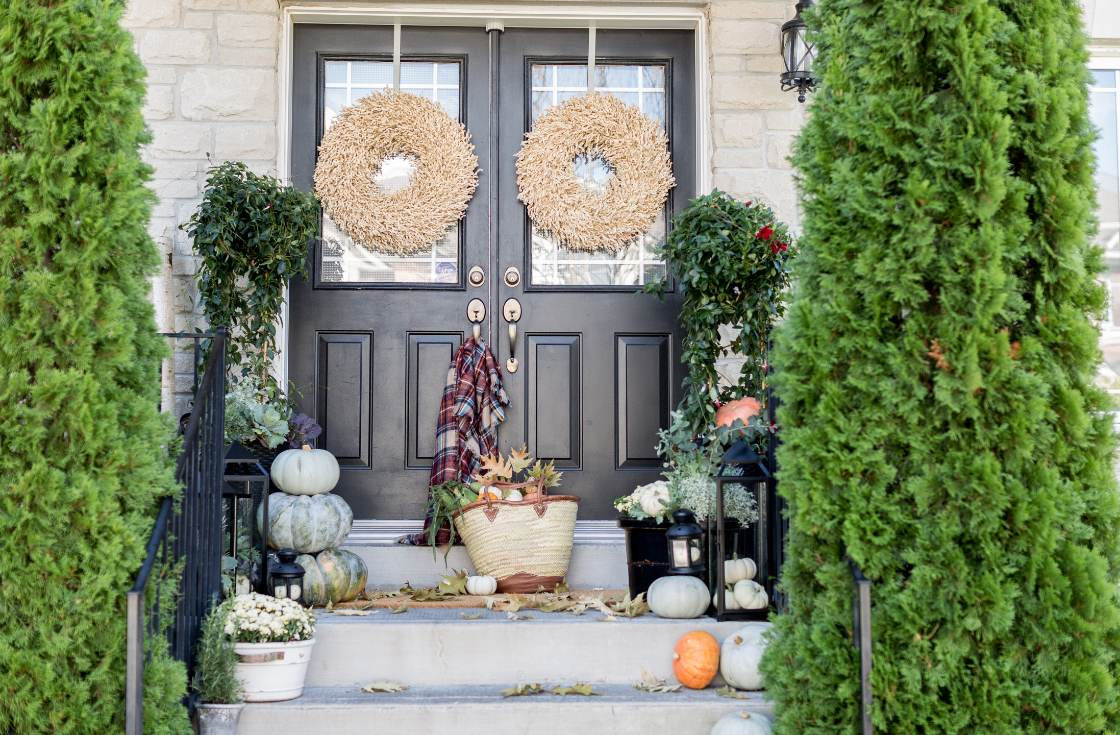 2195px x 1440px - Fall Front Porch Ideas