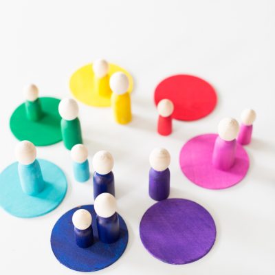 Color matching toddler activity game