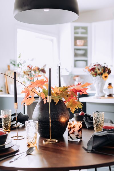 Simple modern fall tablescape