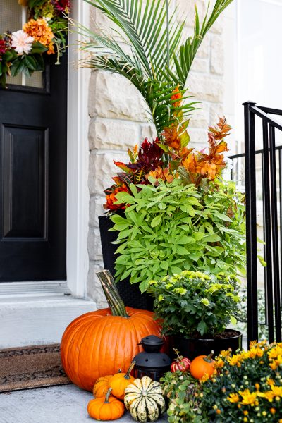 Traditional Fall Porch 2020