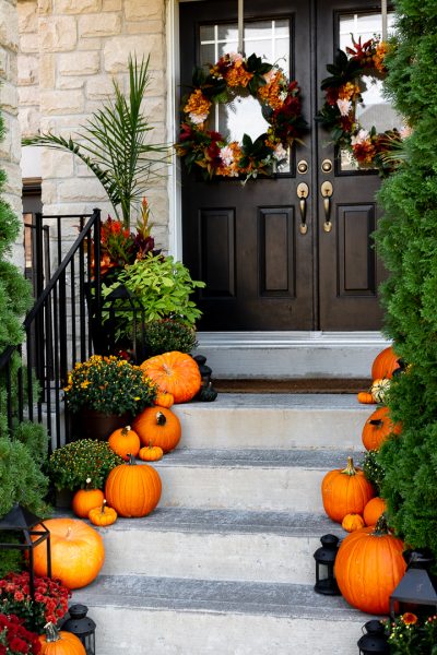 Traditional Fall Porch 2020